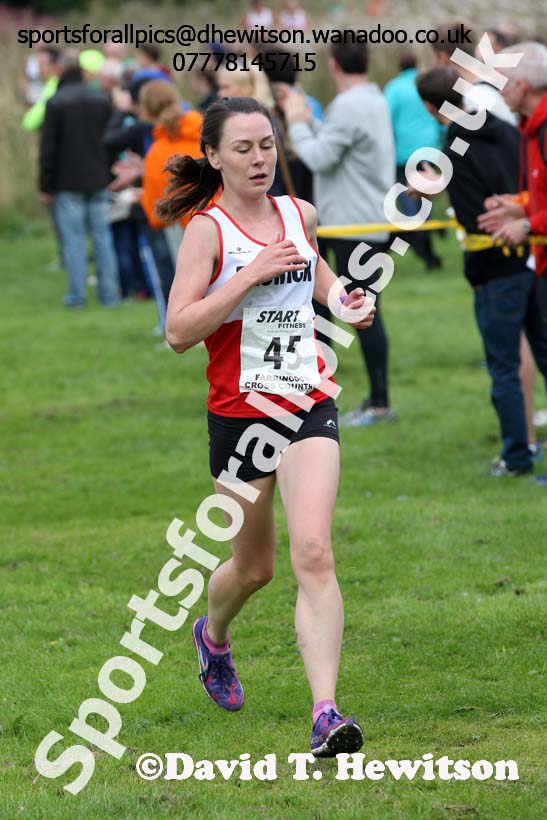 Senior womens Sunderland Harriers Open Cross Country. Photo: David T. Hewitson/Sports for All Pics